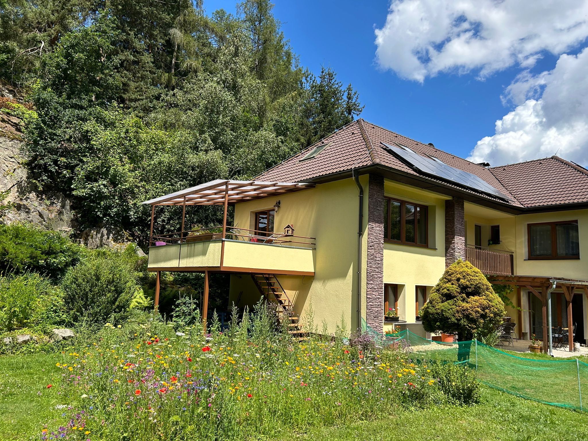 apartmán pod komínem